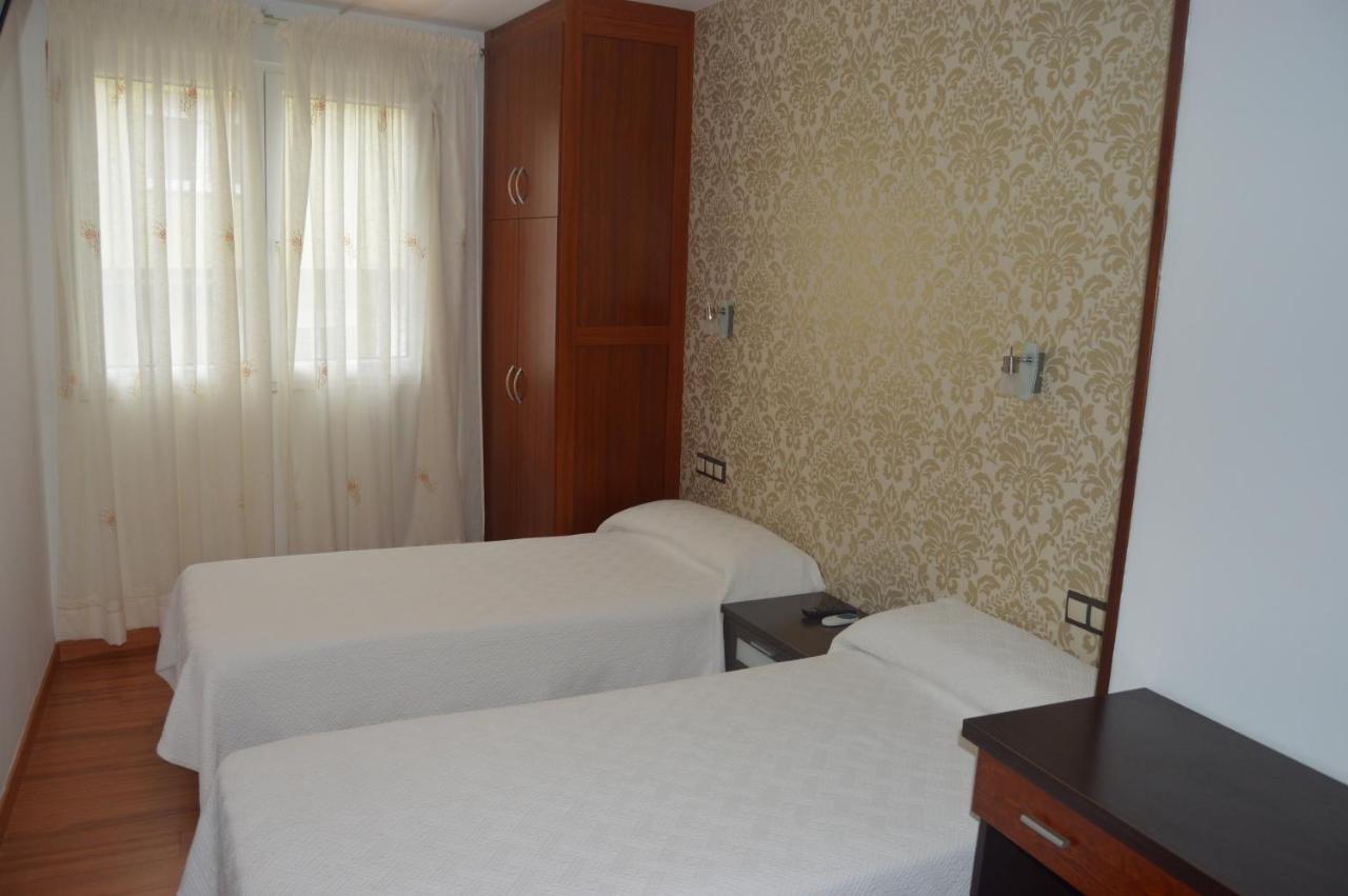 Hostal Solymar San Francisco  Bagian luar foto